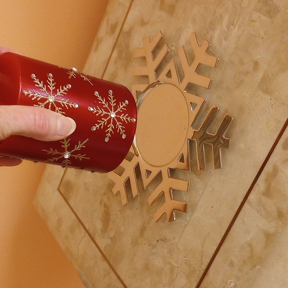 Burgundy Pillar Candle With Chrome Snowflake Stand - Picture 6 of 14